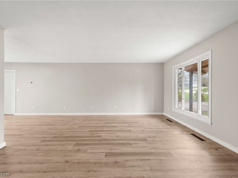 6194 Eldridge Boulevard, Bedford Heights, OH 44146 Photo 16