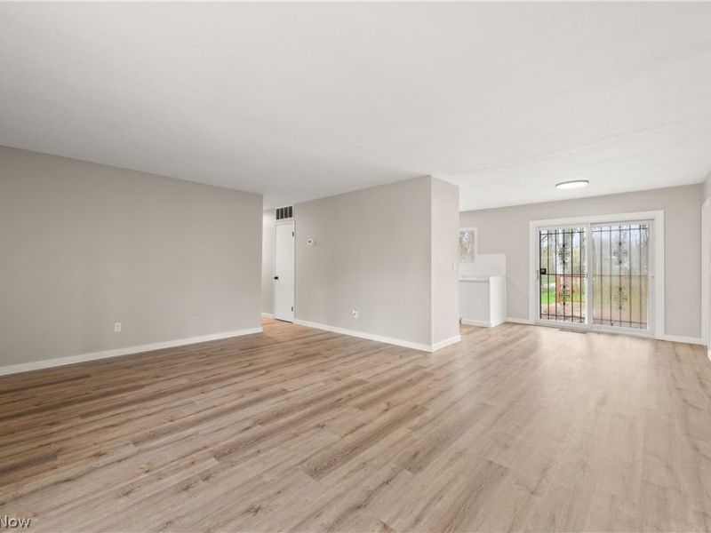 6194 Eldridge Boulevard, Bedford Heights, OH 44146 Photo 18