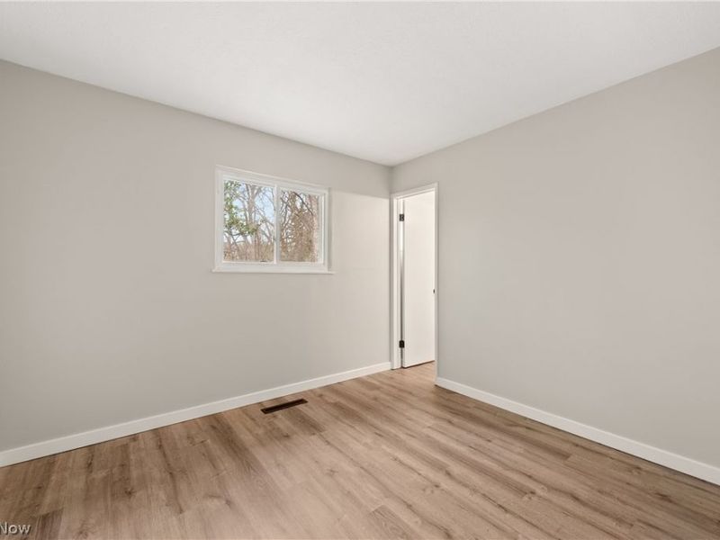 6194 Eldridge Boulevard, Bedford Heights, OH 44146 Photo 37