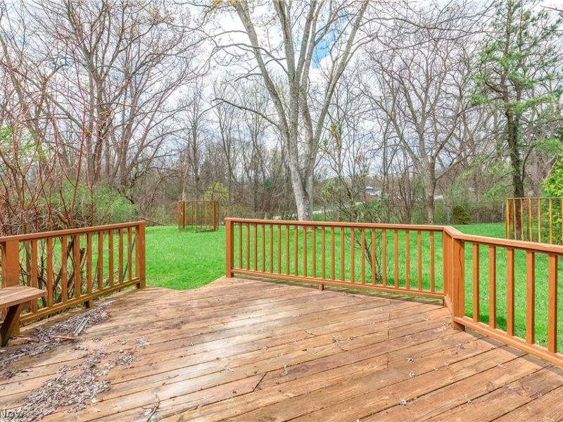 6194 Eldridge Boulevard, Bedford Heights, OH 44146 Photo 4