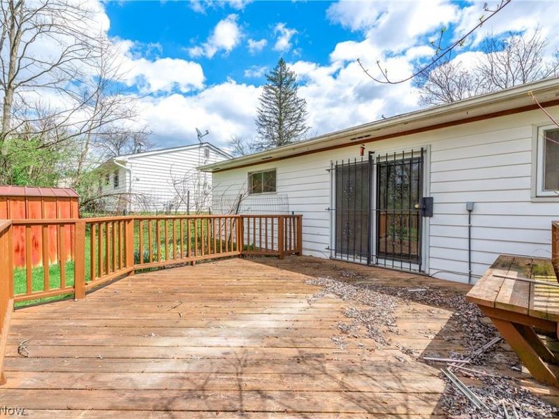 6194 Eldridge Boulevard, Bedford Heights, OH 44146 Photo 5