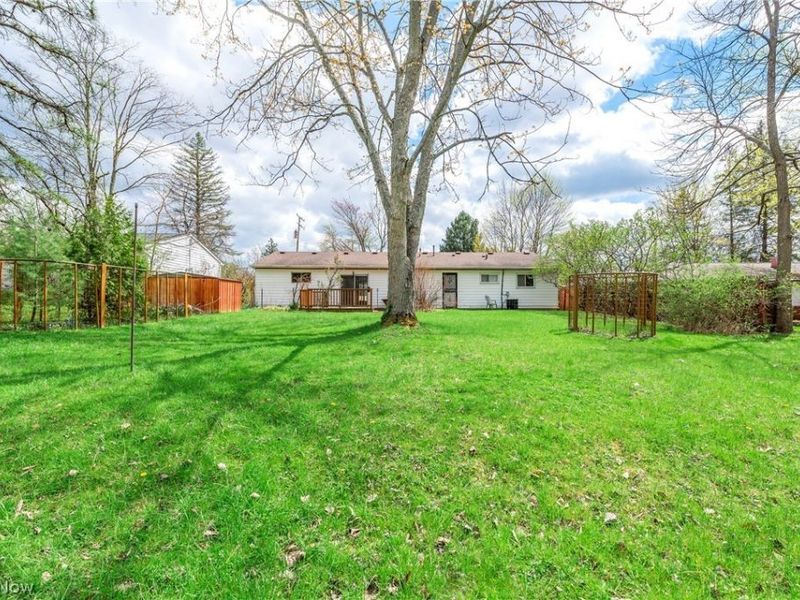 6194 Eldridge Boulevard, Bedford Heights, OH 44146 Photo 8