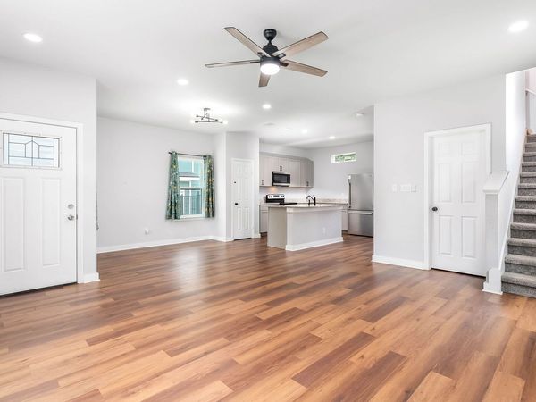 422 K ST UNIT 103, San Antonio, TX 78220