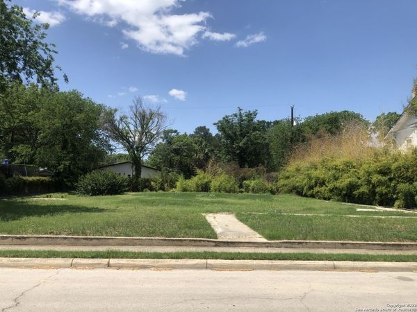 233 E CRAIG PL, San Antonio, TX 78212