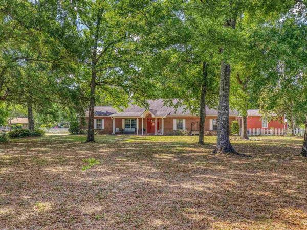 4959 Skipper Ln, Pace, FL 32571