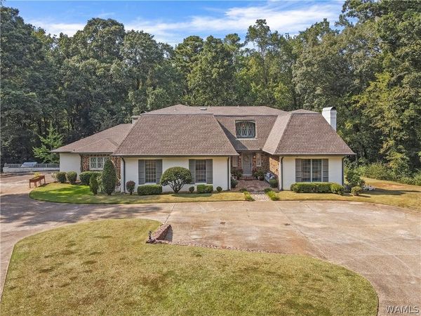 3000 Shannon Drive, Tuscaloosa, AL 35404