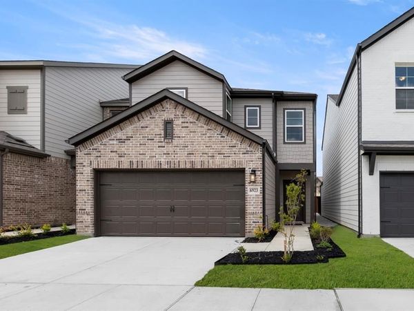 6923 Mission Tejas Drive, Dallas, TX 75228