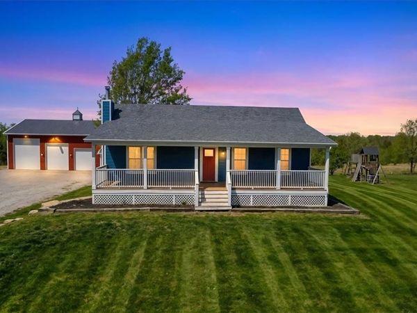 4270 69 Highway, Lathrop, MO 64465