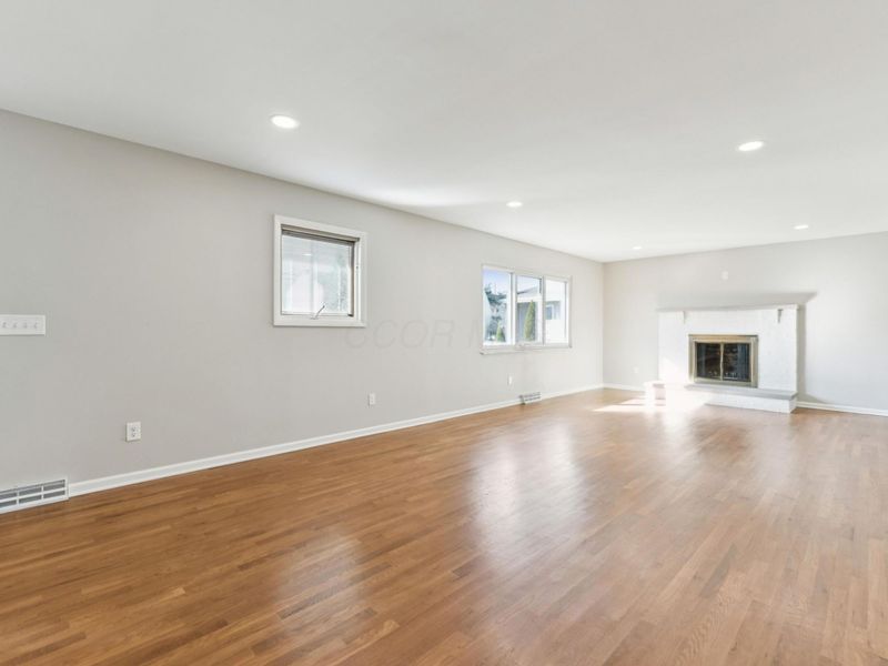 2691 Maplewood Drive, Columbus, OH 43231 Photo 16