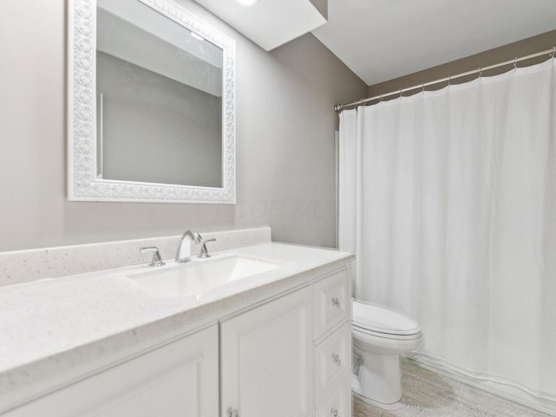 2691 Maplewood Drive, Columbus, OH 43231 Photo 21