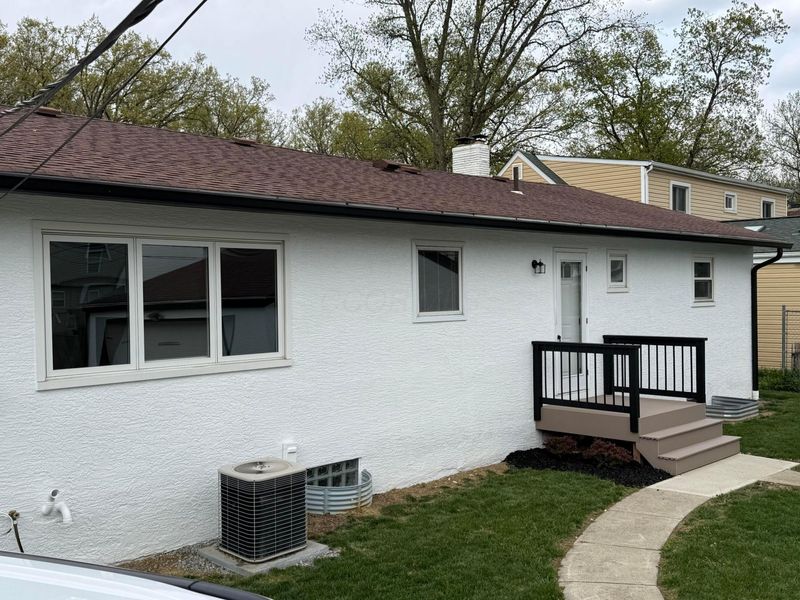 2691 Maplewood Drive, Columbus, OH 43231 Photo 5