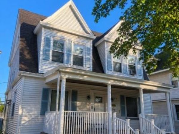 19 Cloverhill Pl, Montclair, NJ 07042