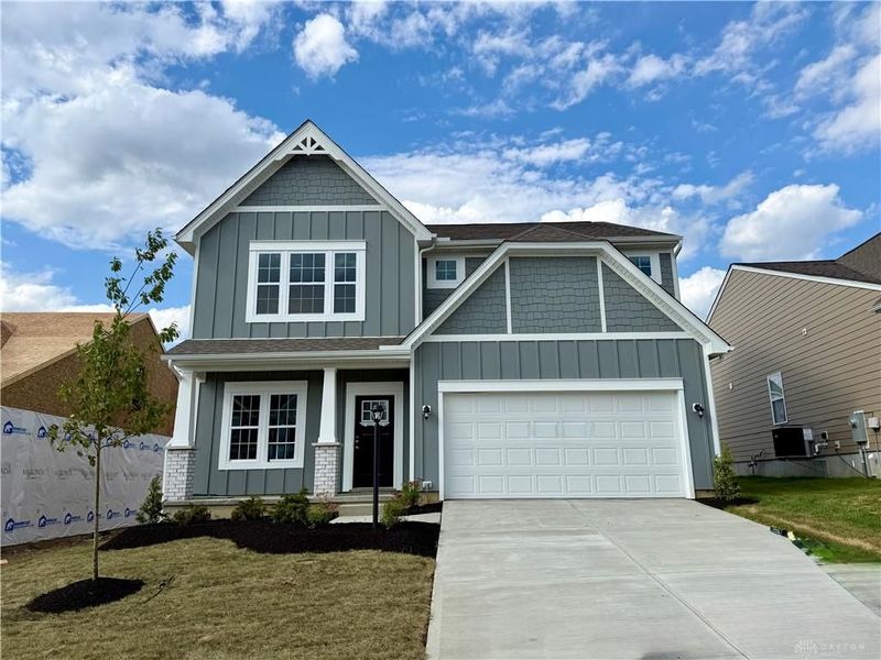 130 Magnolia Lane, Springboro, OH 45066 Photo 1