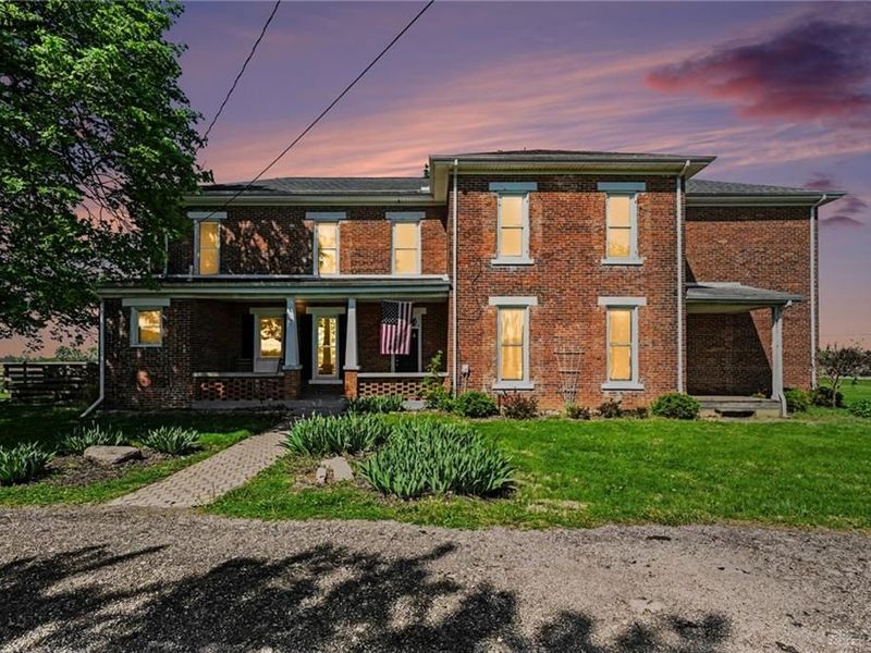 10489 New Carlisle Pike, Bethel Township, OH 45344 Photo 1