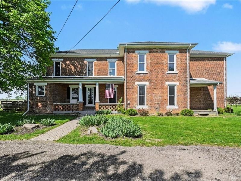 10489 New Carlisle Pike, Bethel Township, OH 45344 Photo 2