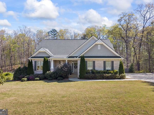 153 Abbington Way, Clarkesville, GA 30523