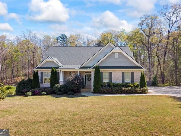 153 Abbington Way, Clarkesville, GA 30523