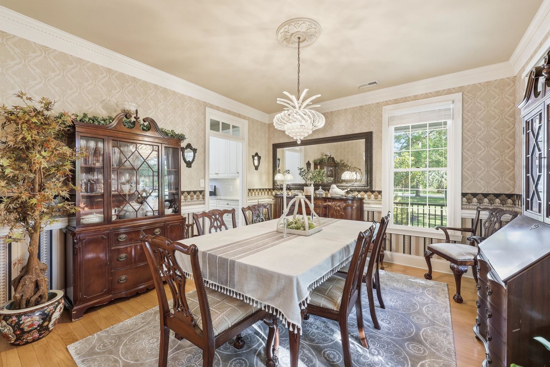 3379 Shadow Moss Ln. Photo 16