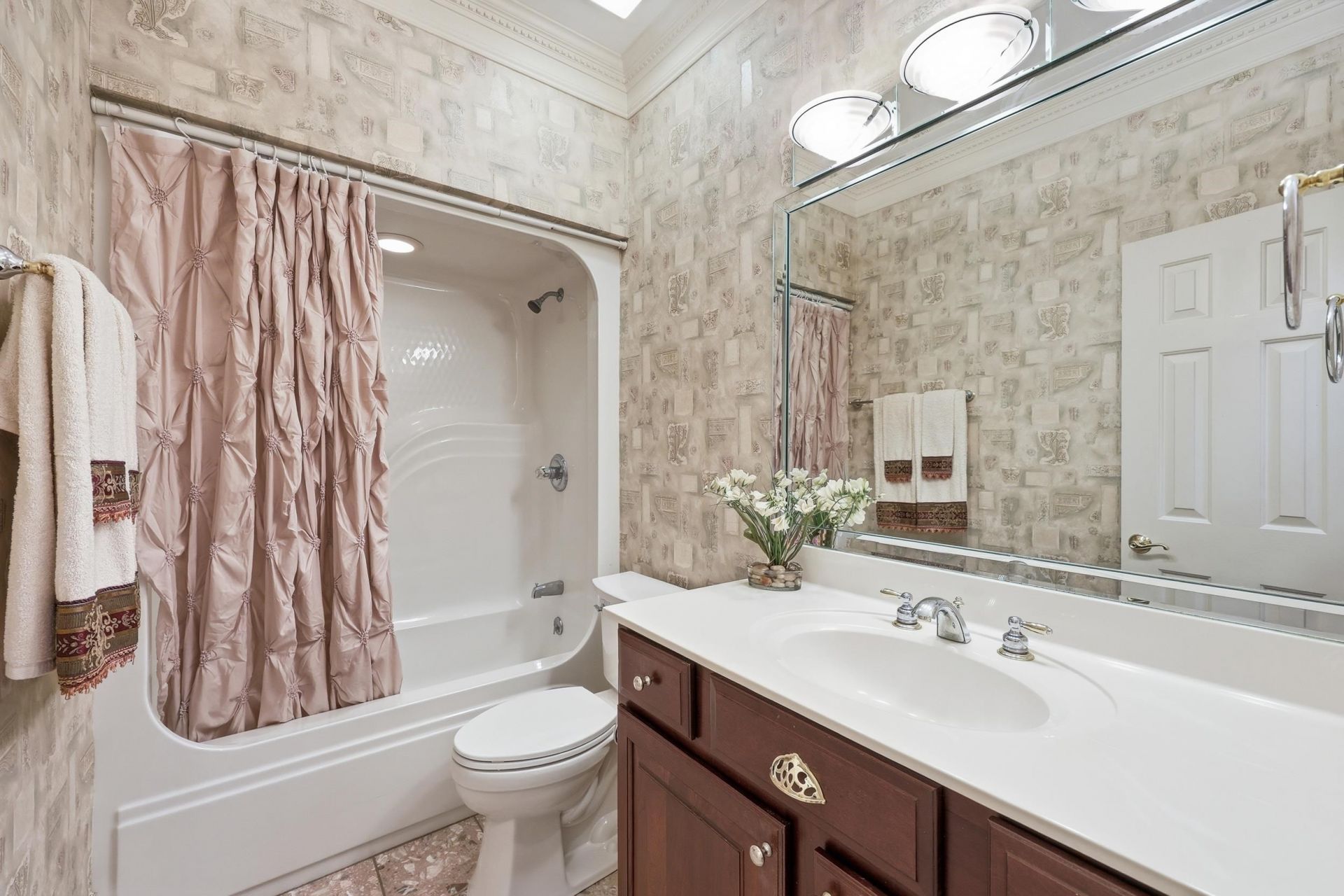 3379 Shadow Moss Ln. Photo 37