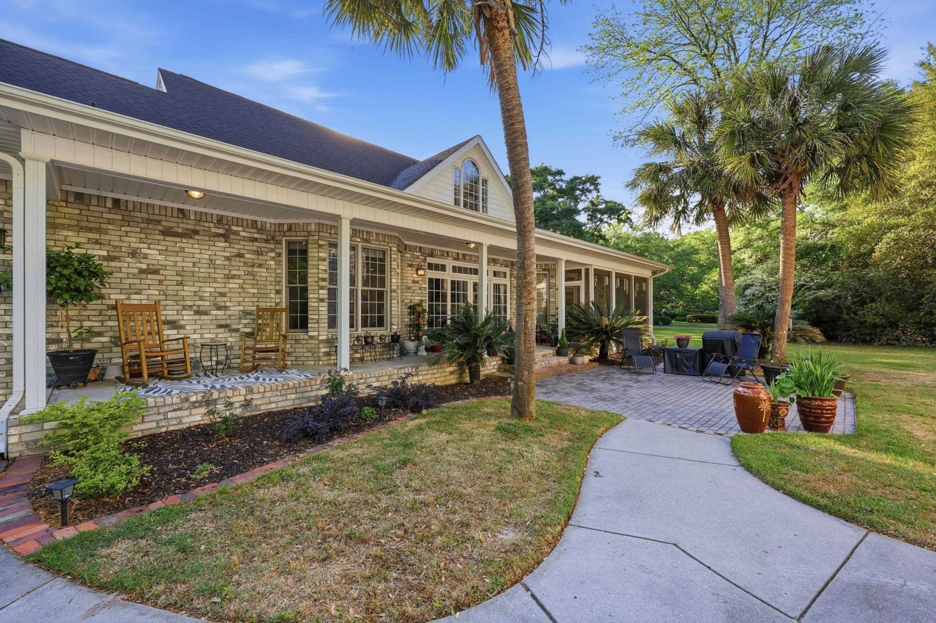 3379 Shadow Moss Ln. Photo 4