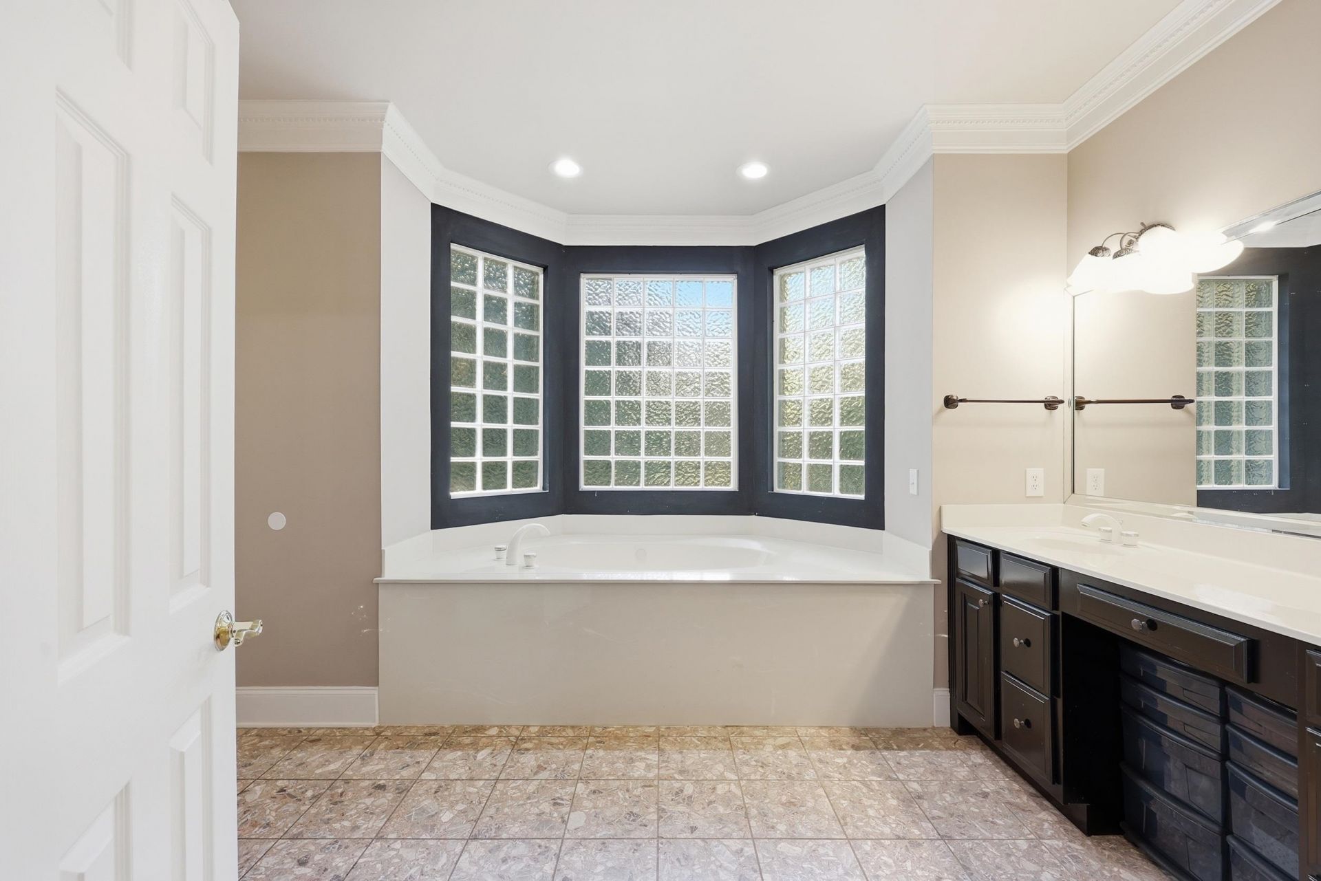 3379 Shadow Moss Ln. Photo 43