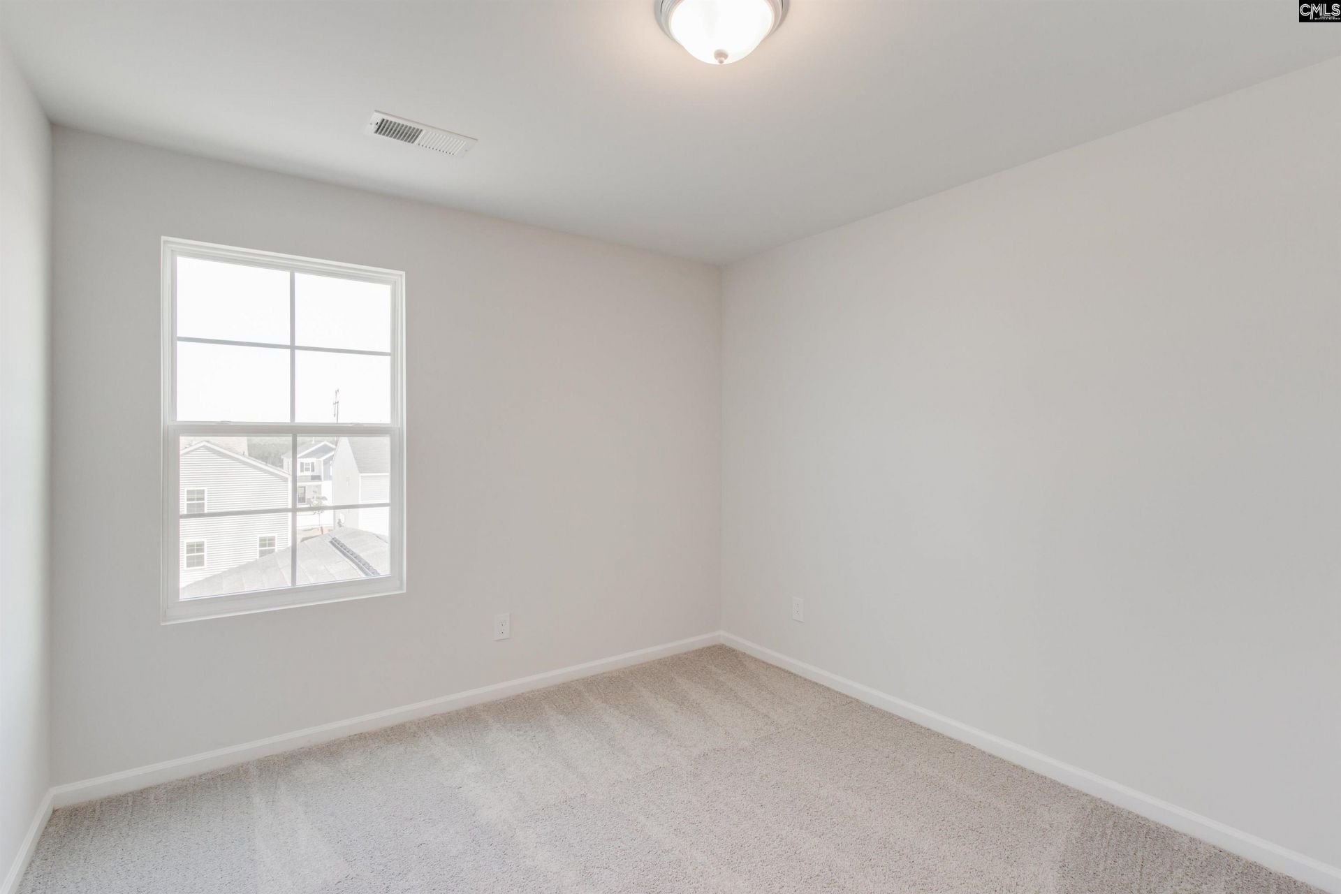 220 Laurinton Farms Drive  Photo 14