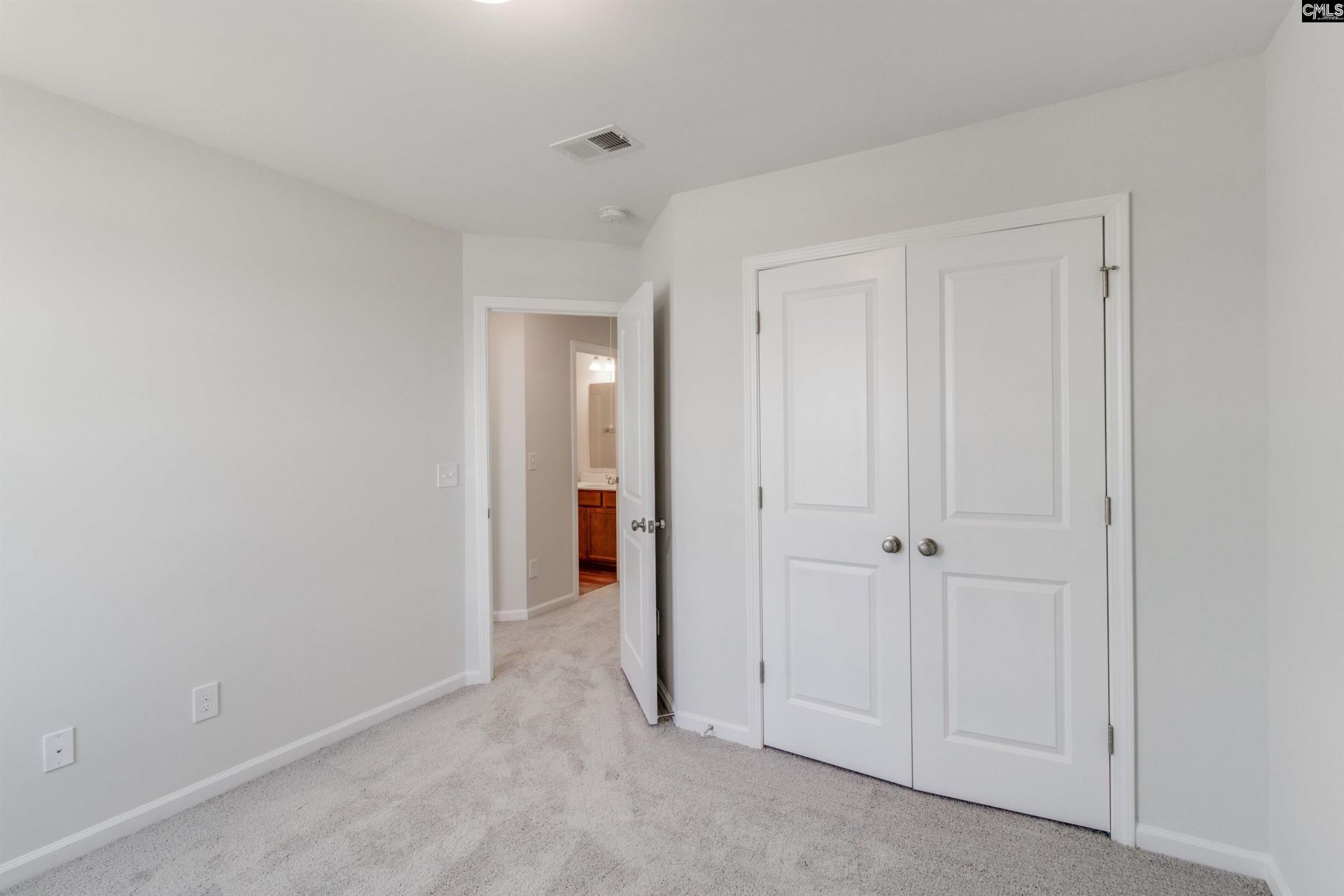 220 Laurinton Farms Drive  Photo 17