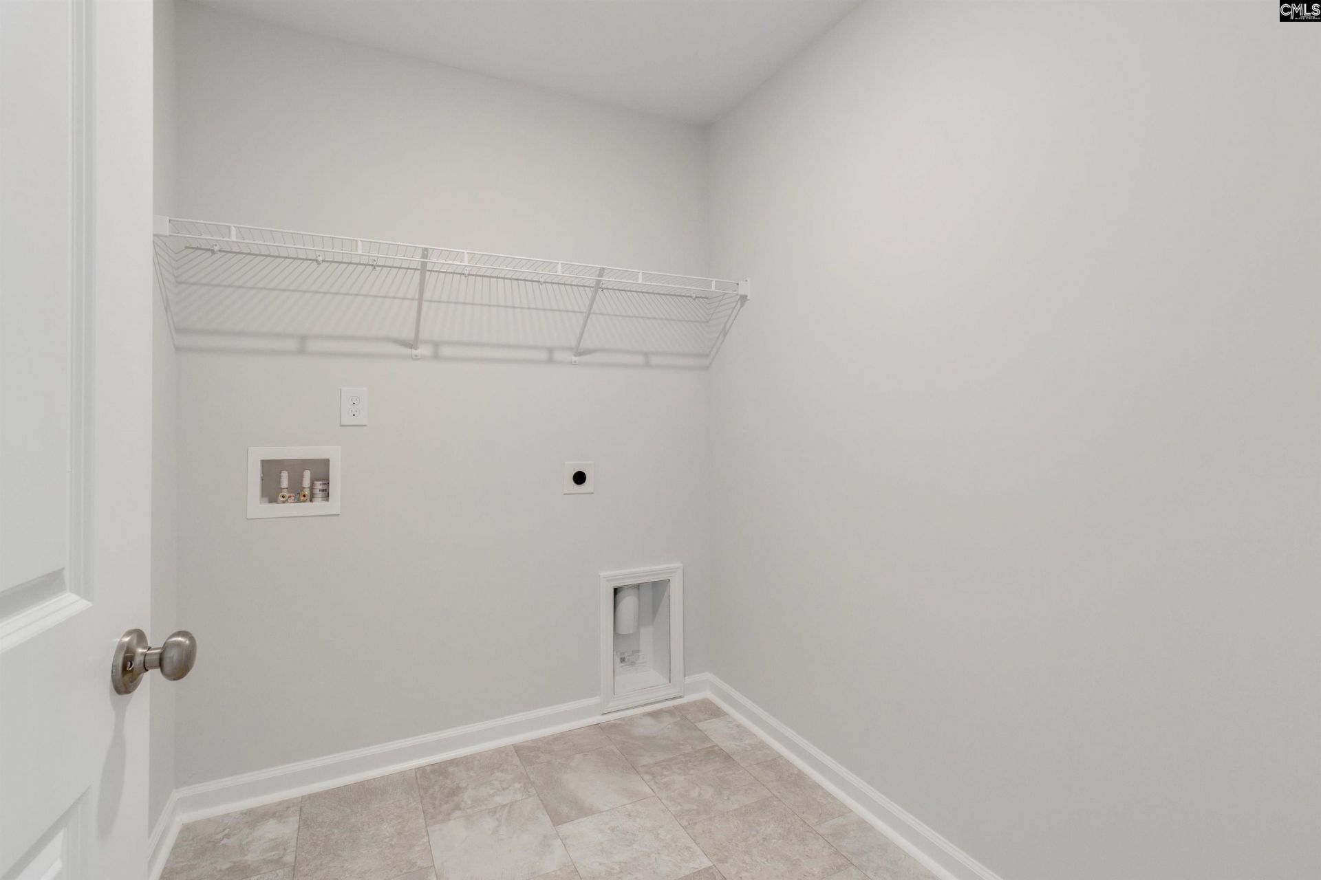 220 Laurinton Farms Drive  Photo 18