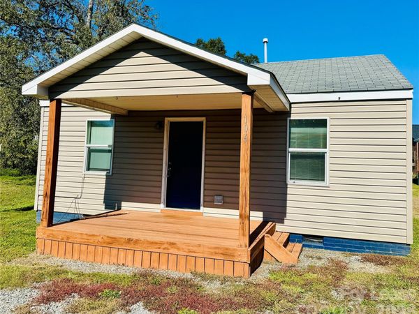 106 Springs Street , Gastonia, NC 28056