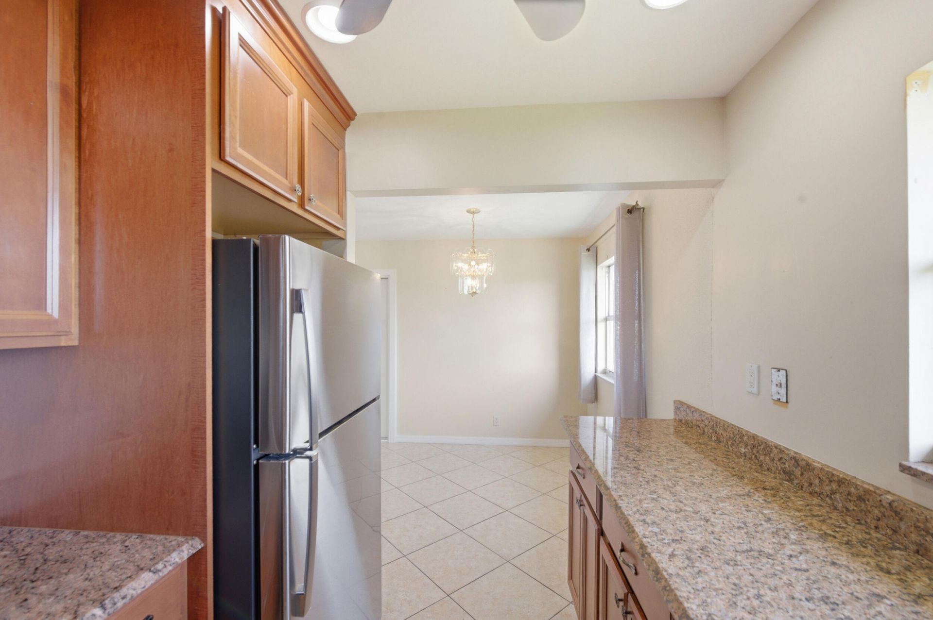 384 Saxony H, Delray Beach, FL 33446 Photo
