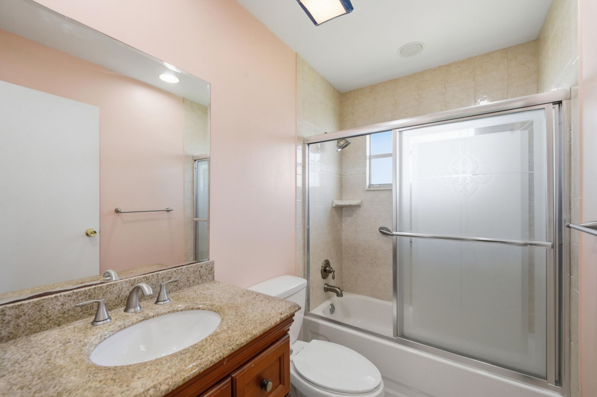 384 Saxony H, Delray Beach, FL 33446 Photo