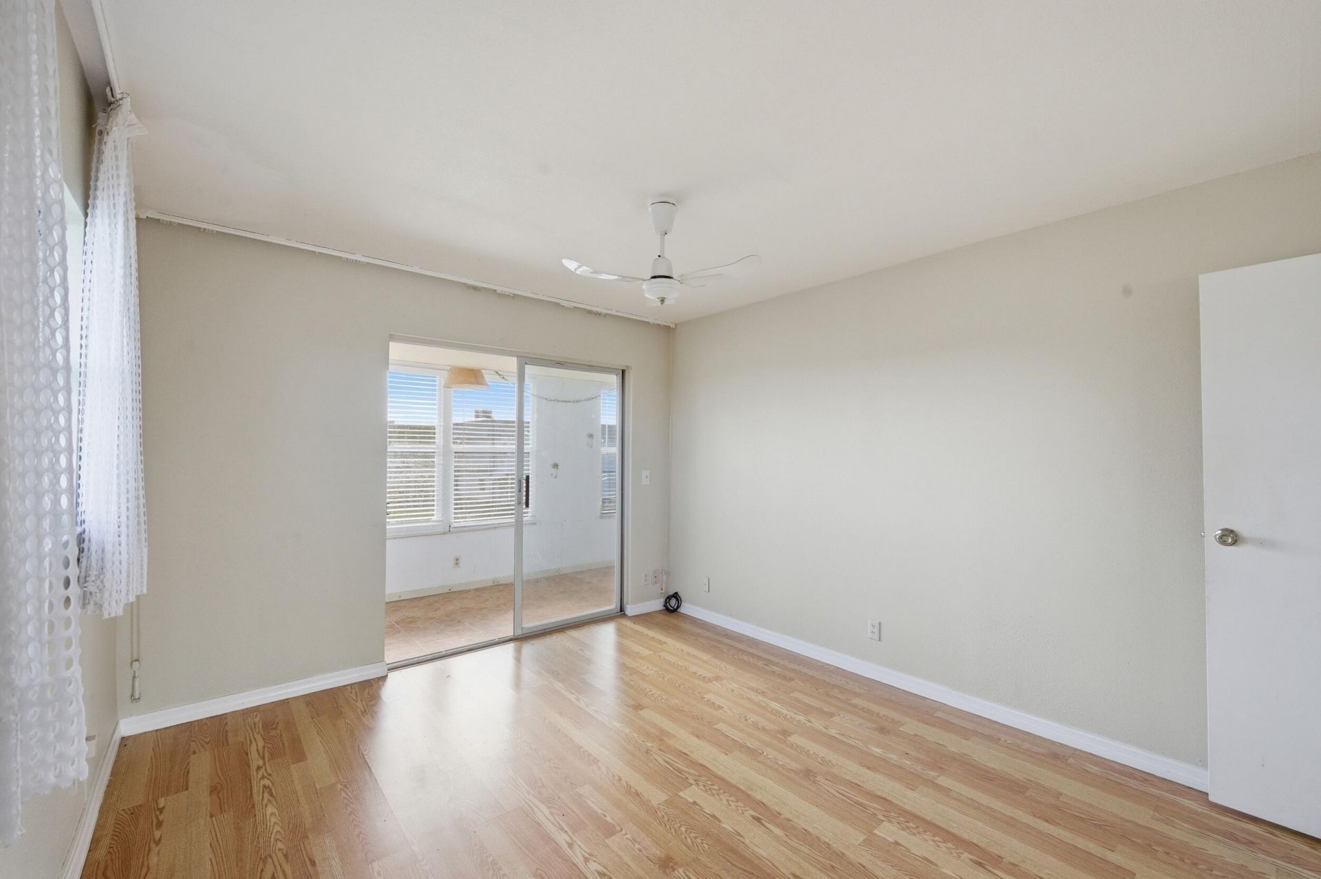 384 Saxony H, Delray Beach, FL 33446 Photo
