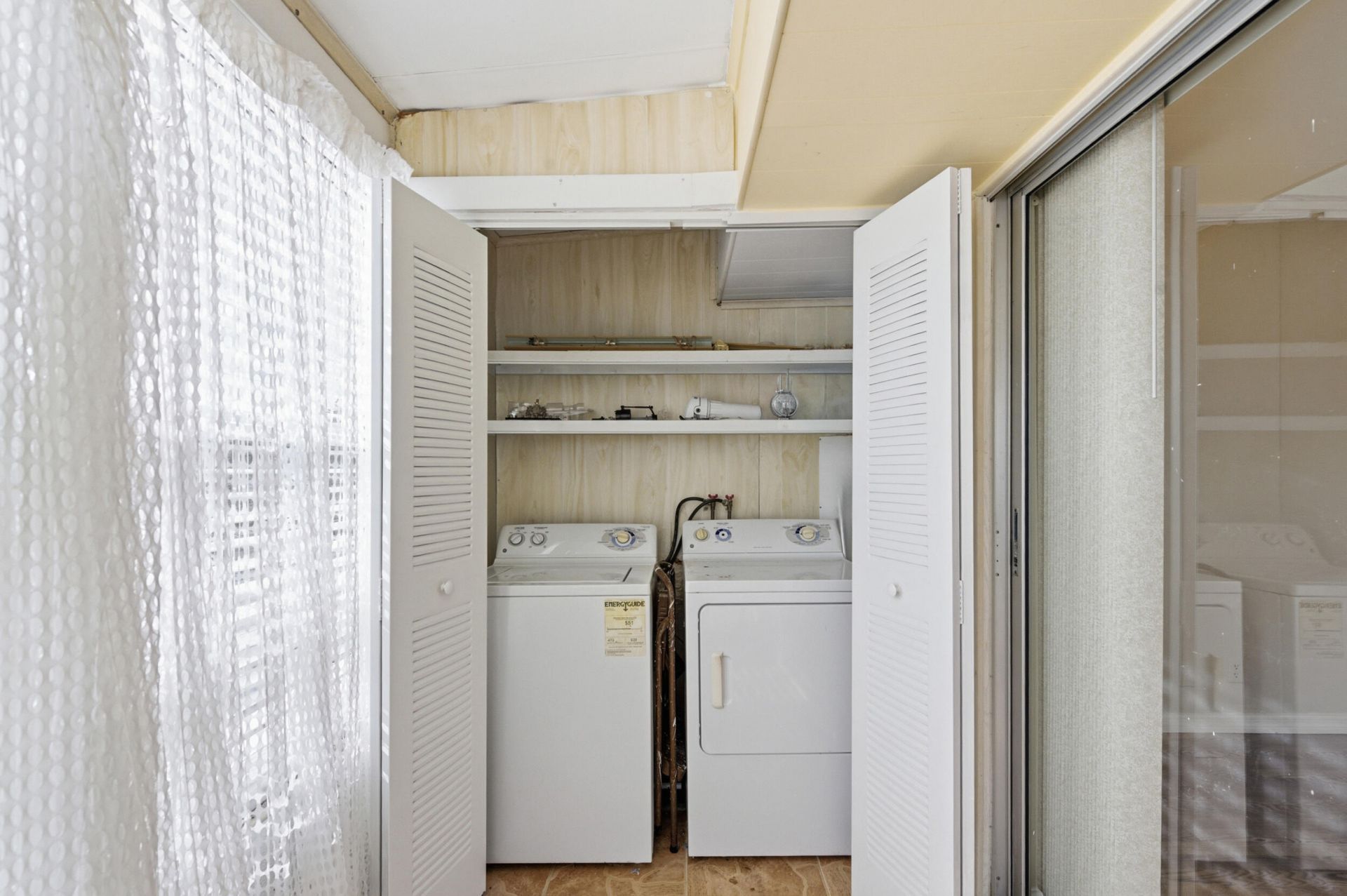 384 Saxony H, Delray Beach, FL 33446 Photo