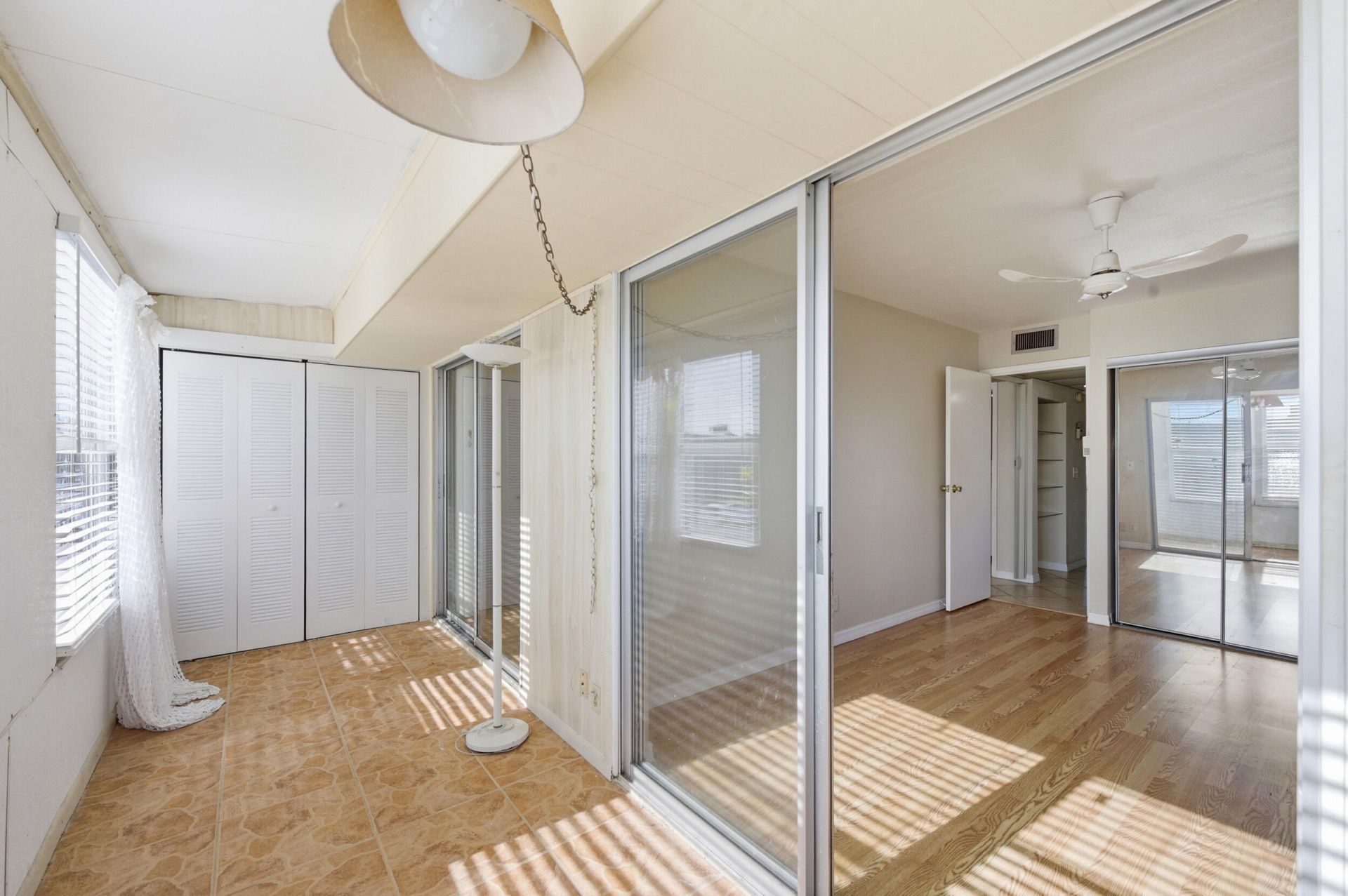 384 Saxony H, Delray Beach, FL 33446 Photo