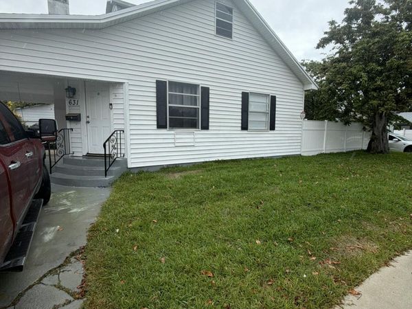 631 46th Street, West Palm Beach, FL 33407