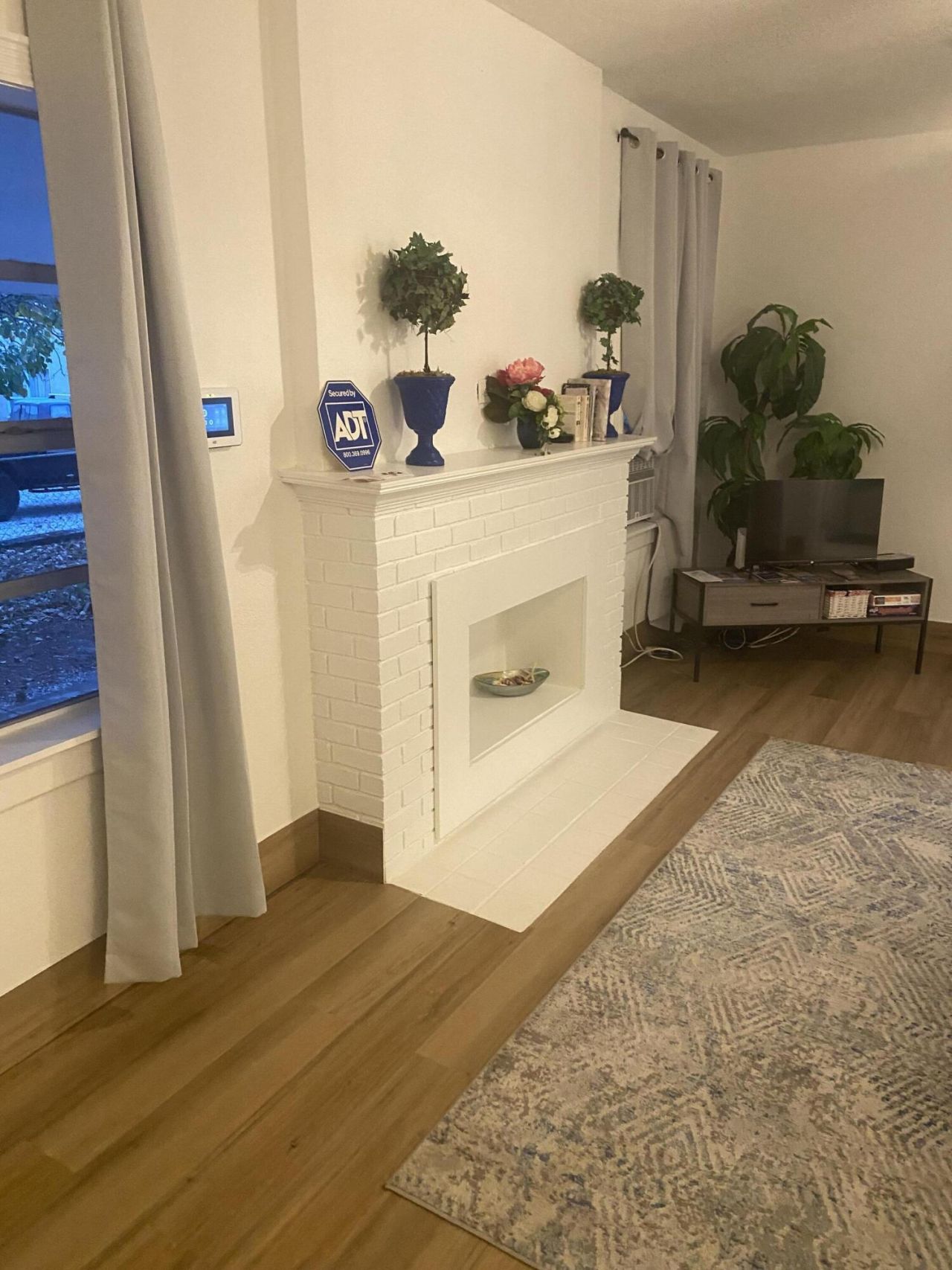 631 46th Street, West Palm Beach, FL 33407 Photo