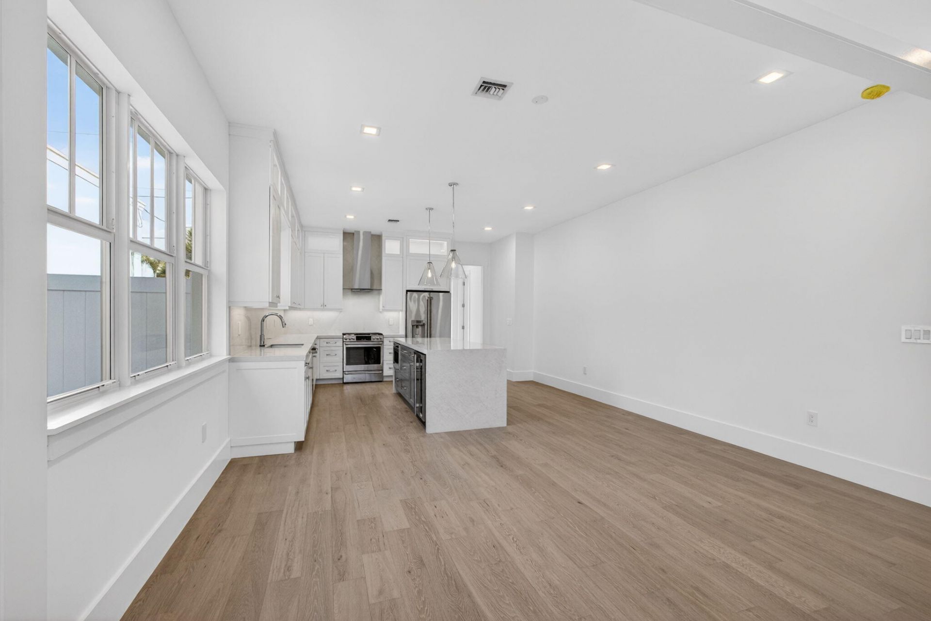 1017 Ardmore Road, West Palm Beach, FL 33401 Photo