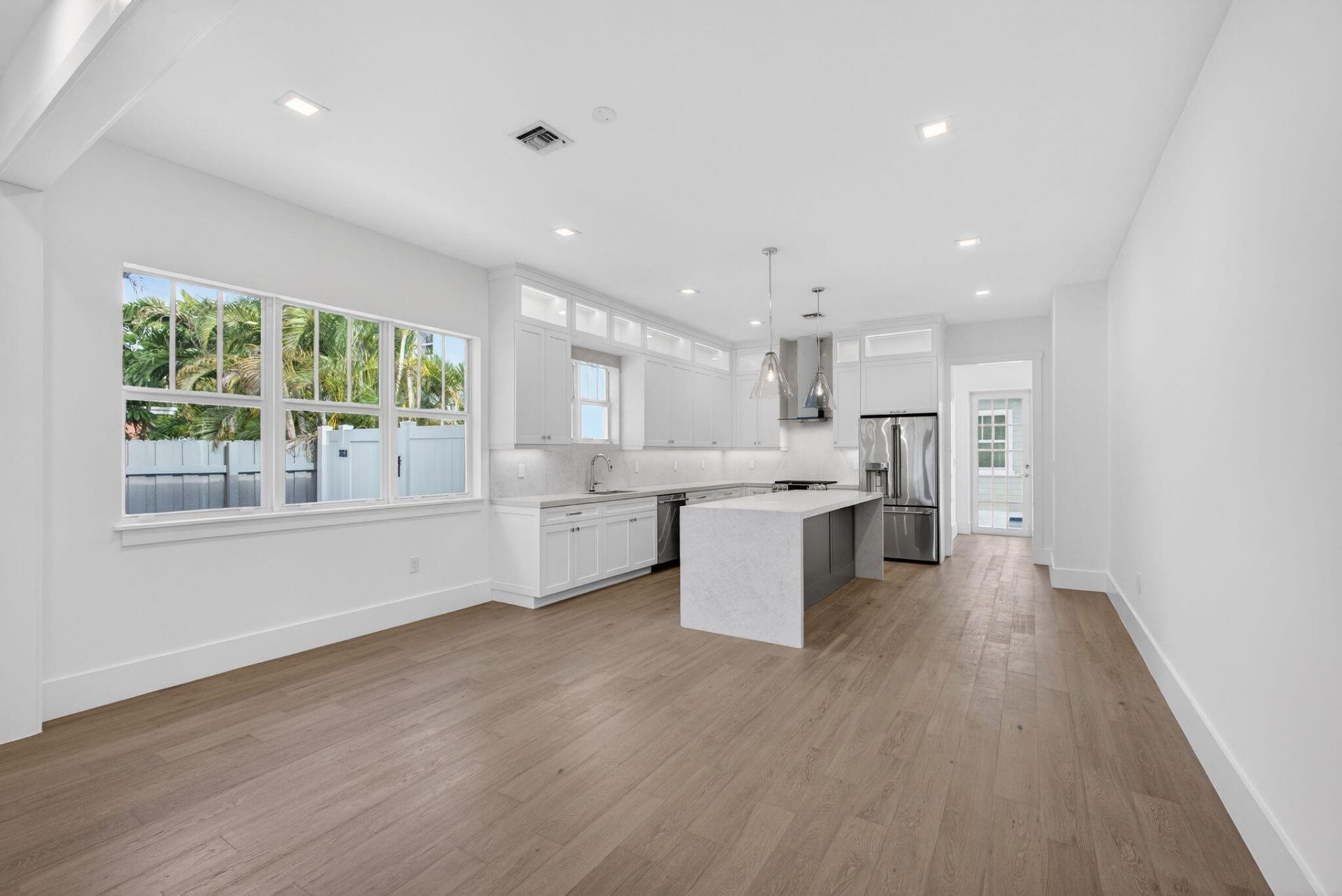 1017 Ardmore Road, West Palm Beach, FL 33401 Photo