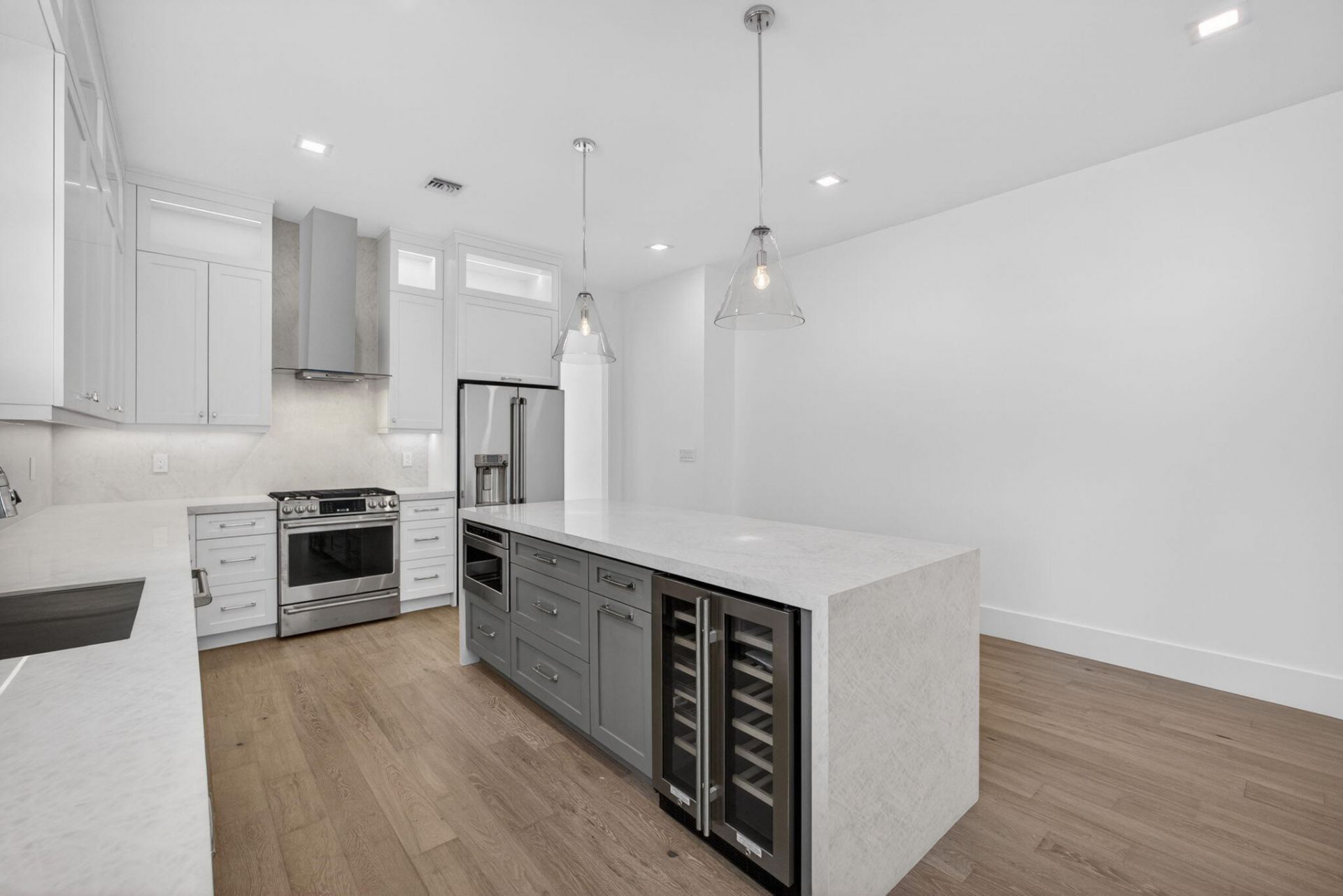 1017 Ardmore Road, West Palm Beach, FL 33401 Photo