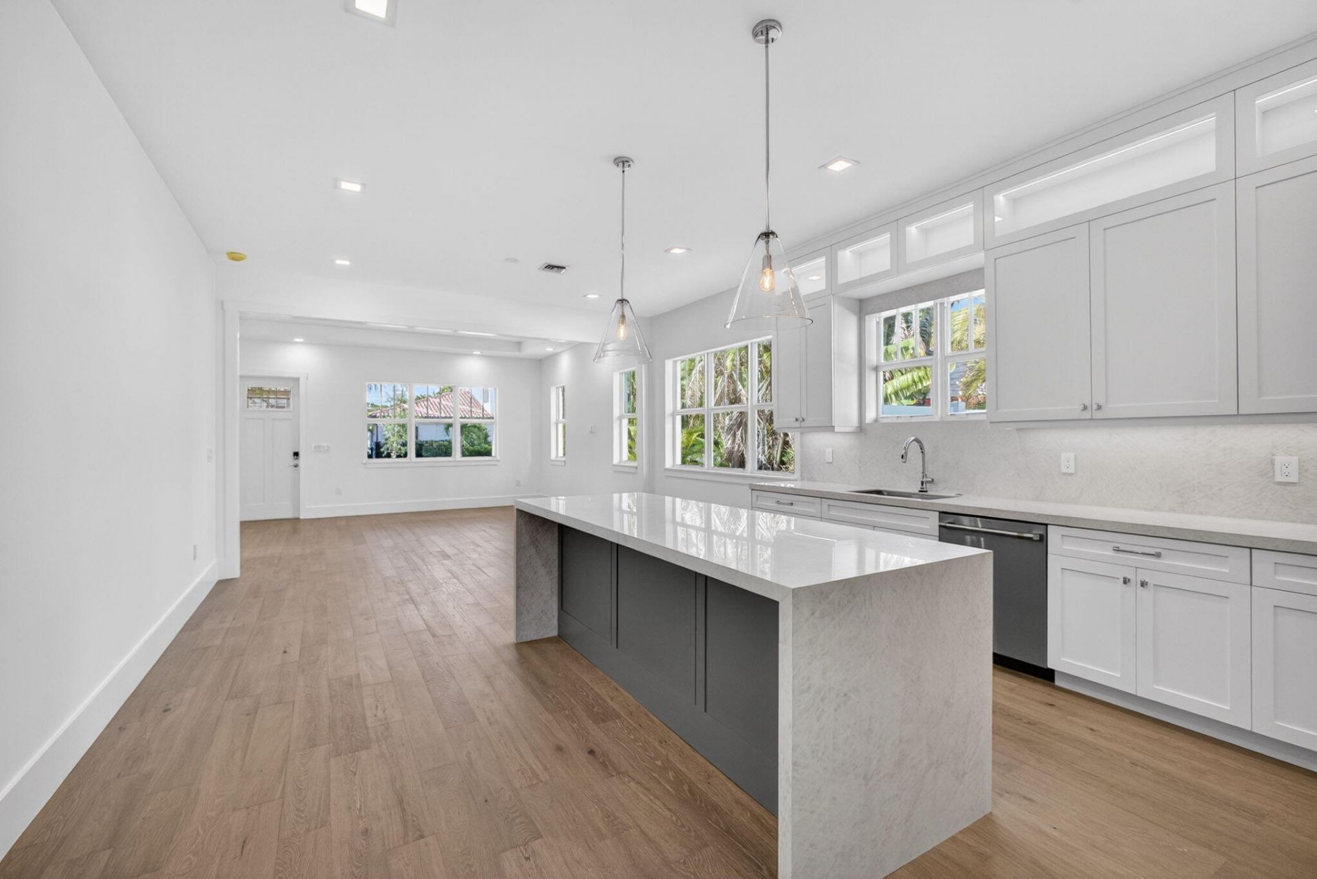 1017 Ardmore Road, West Palm Beach, FL 33401 Photo