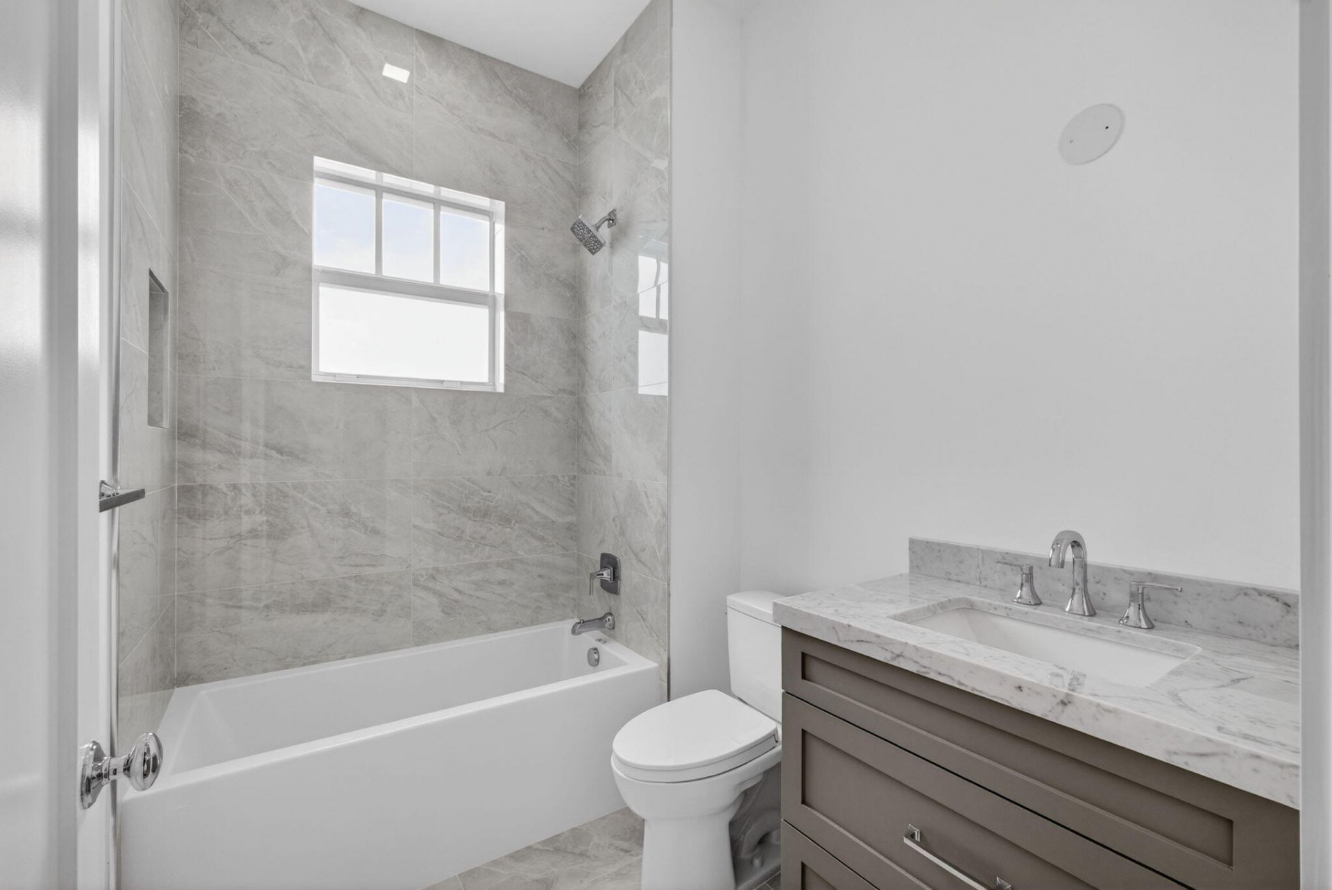 1017 Ardmore Road, West Palm Beach, FL 33401 Photo