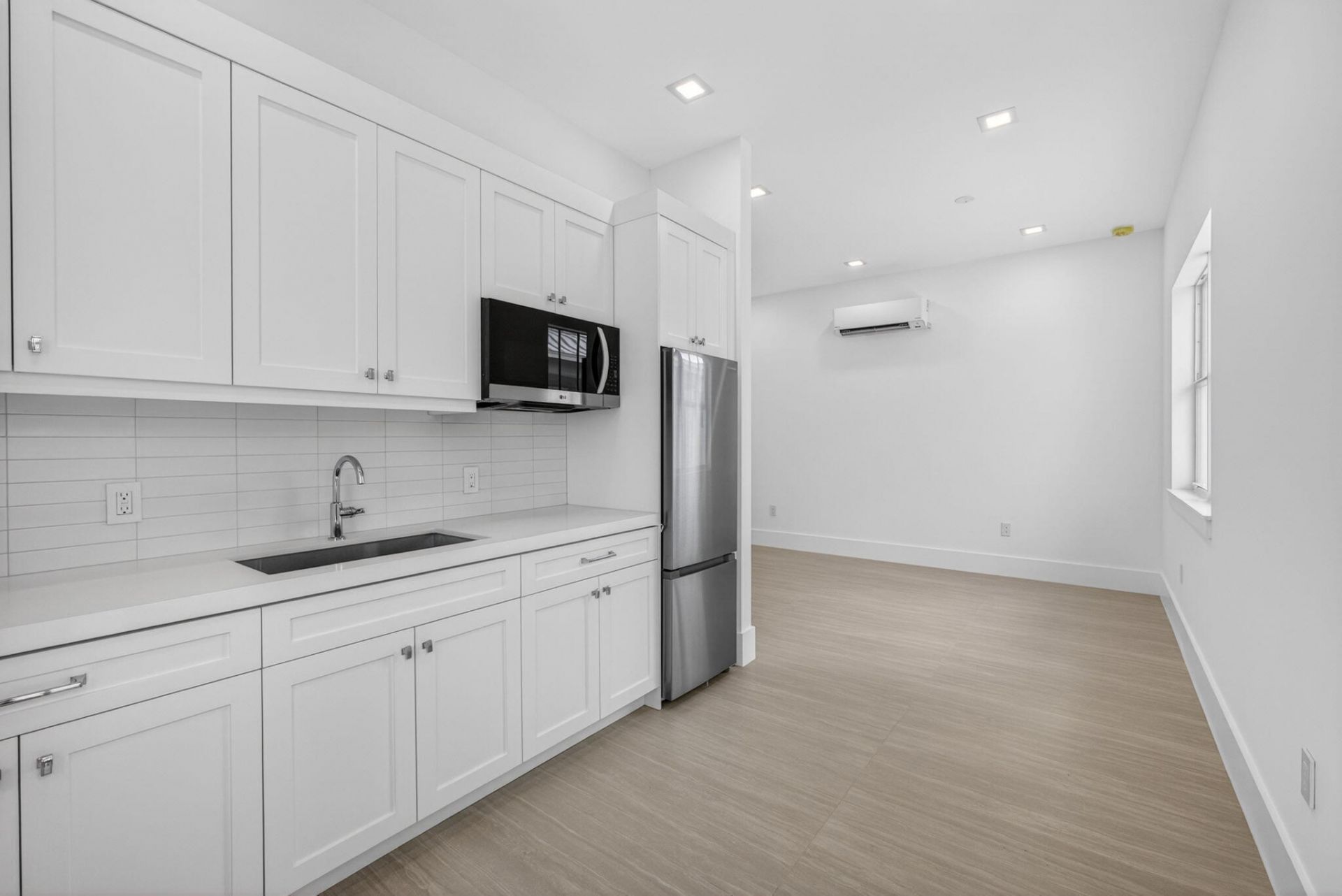 1017 Ardmore Road, West Palm Beach, FL 33401 Photo