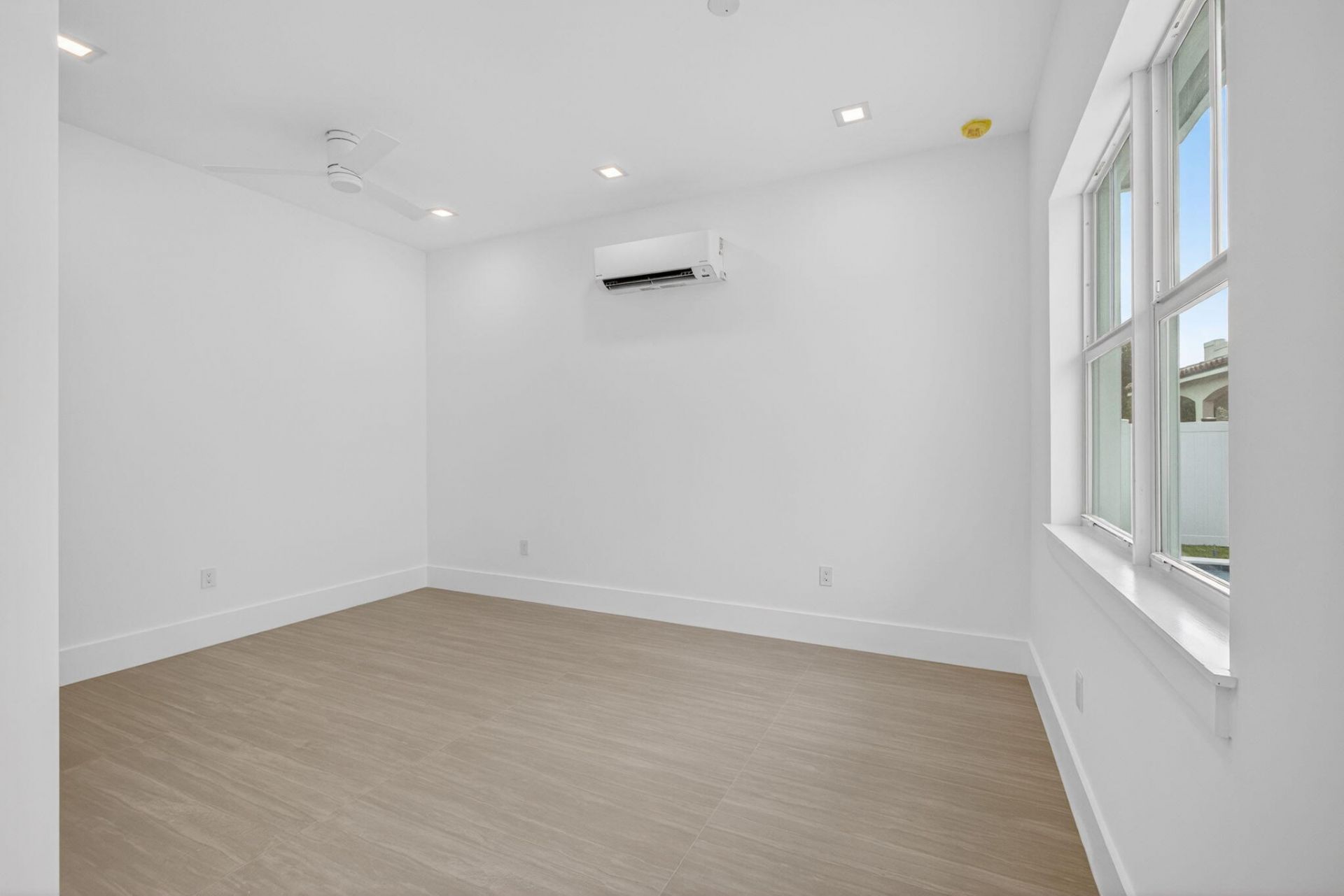 1017 Ardmore Road, West Palm Beach, FL 33401 Photo