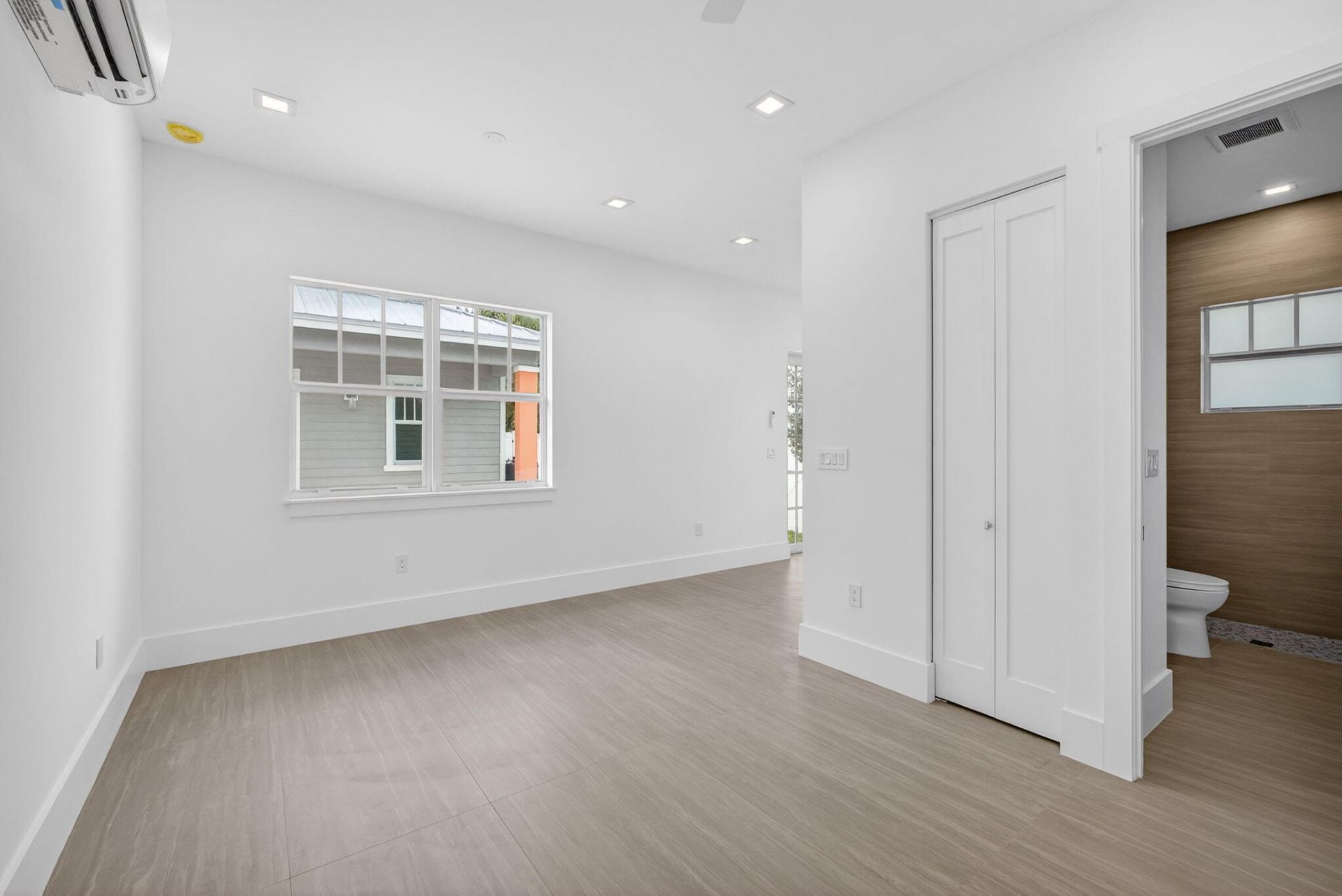 1017 Ardmore Road, West Palm Beach, FL 33401 Photo