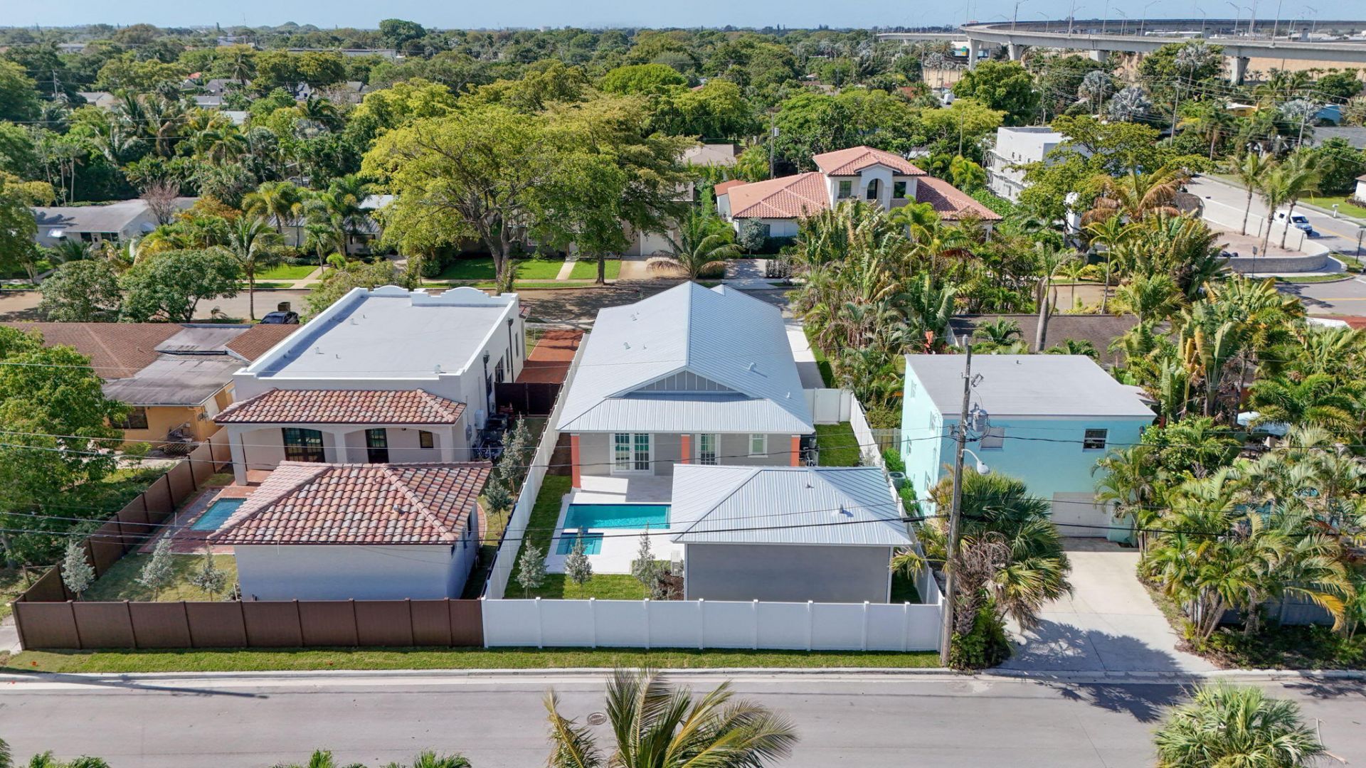 1017 Ardmore Road, West Palm Beach, FL 33401 Photo