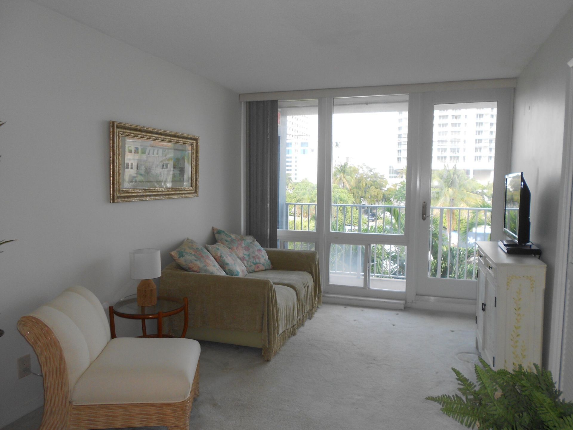 524 Orton Avenue, Unit 403, Fort Lauderdale, FL 33304 Photo