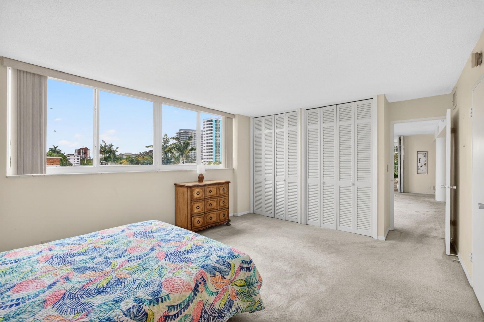 524 Orton Avenue, Unit 403, Fort Lauderdale, FL 33304 Photo
