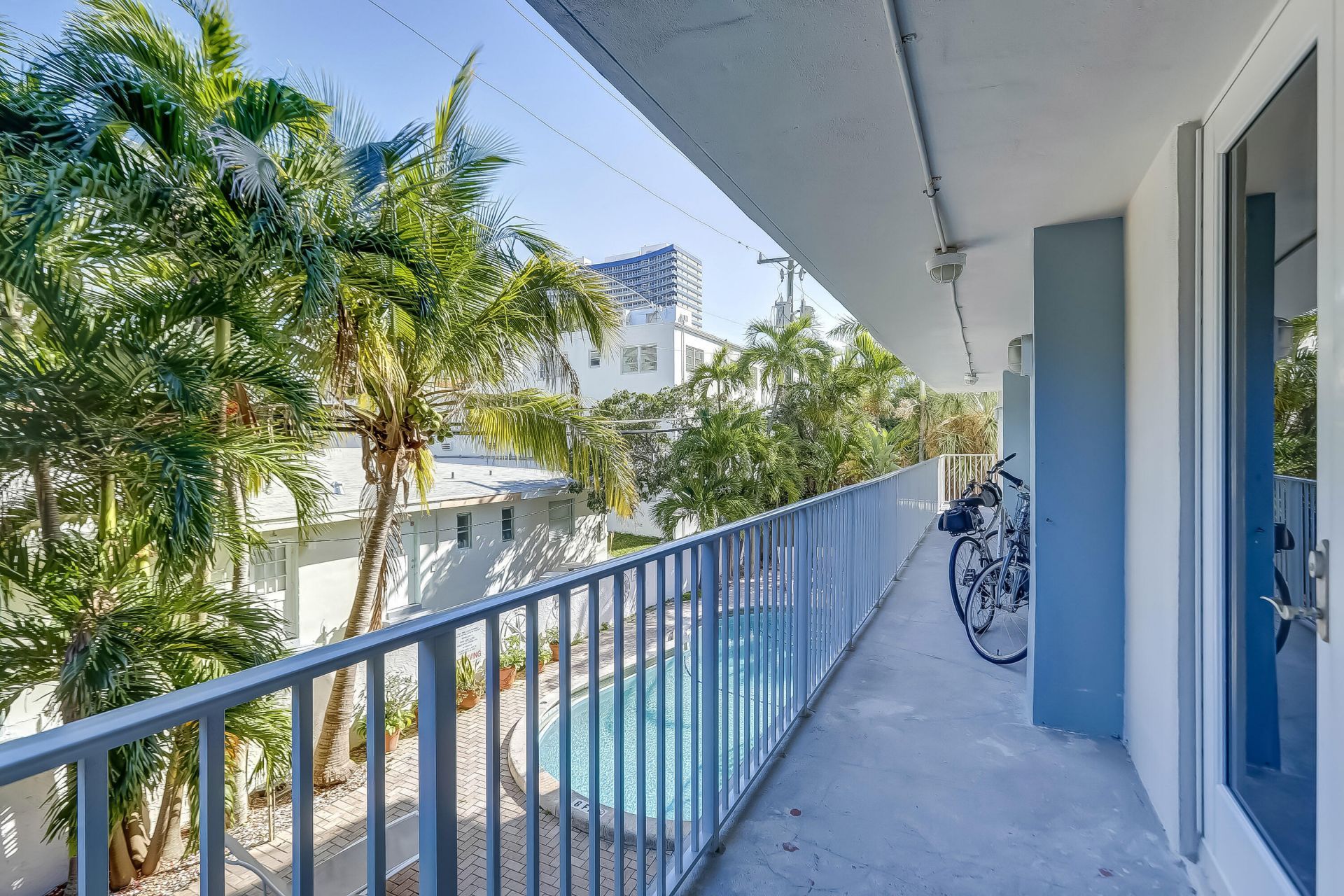 524 Orton Avenue, Unit 403, Fort Lauderdale, FL 33304 Photo