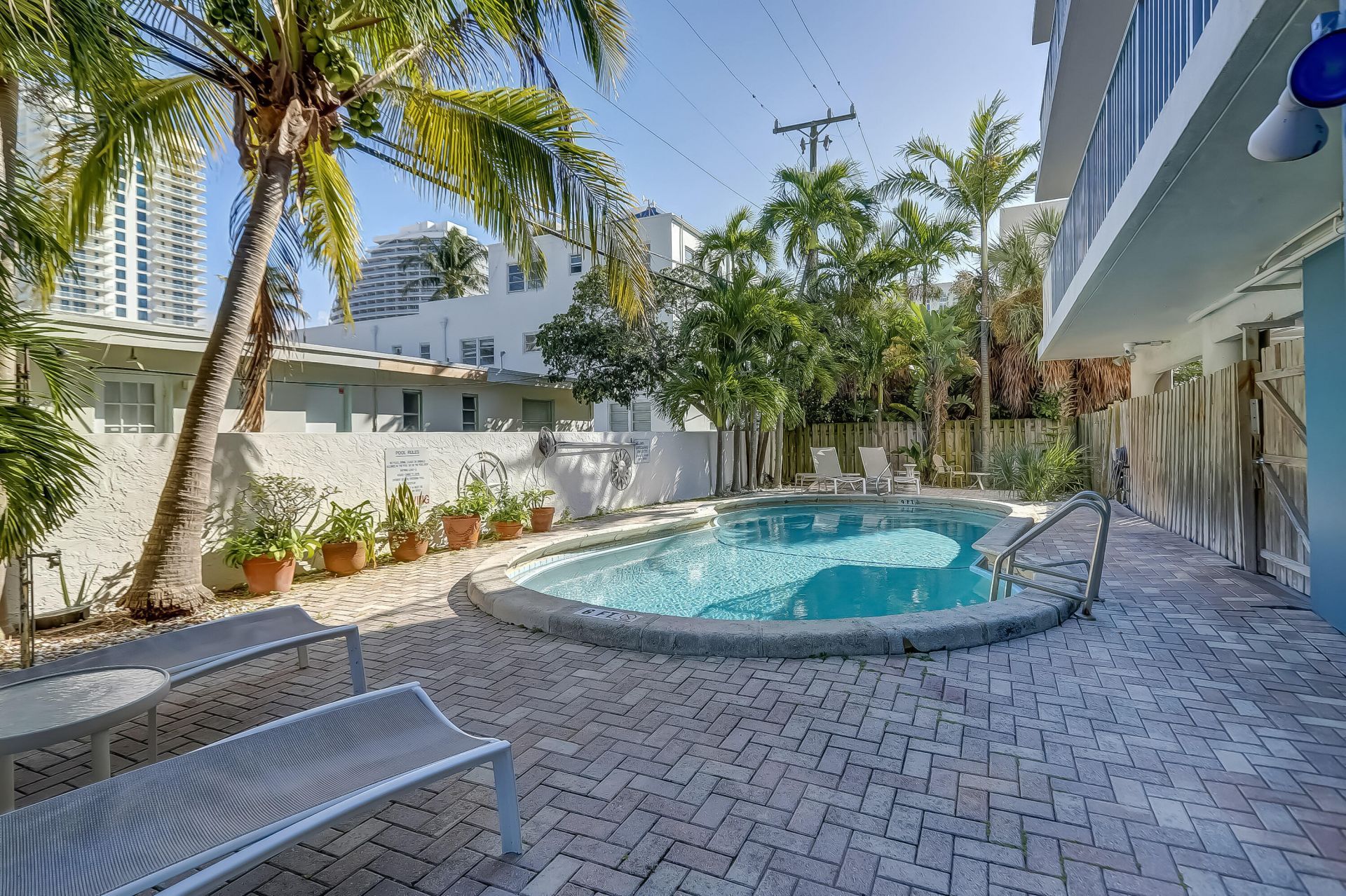 524 Orton Avenue, Unit 403, Fort Lauderdale, FL 33304 Photo