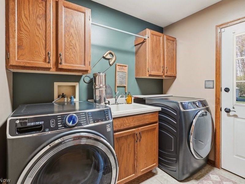 3606 Avanti Lane, Uniontown, OH 44685 Photo 20